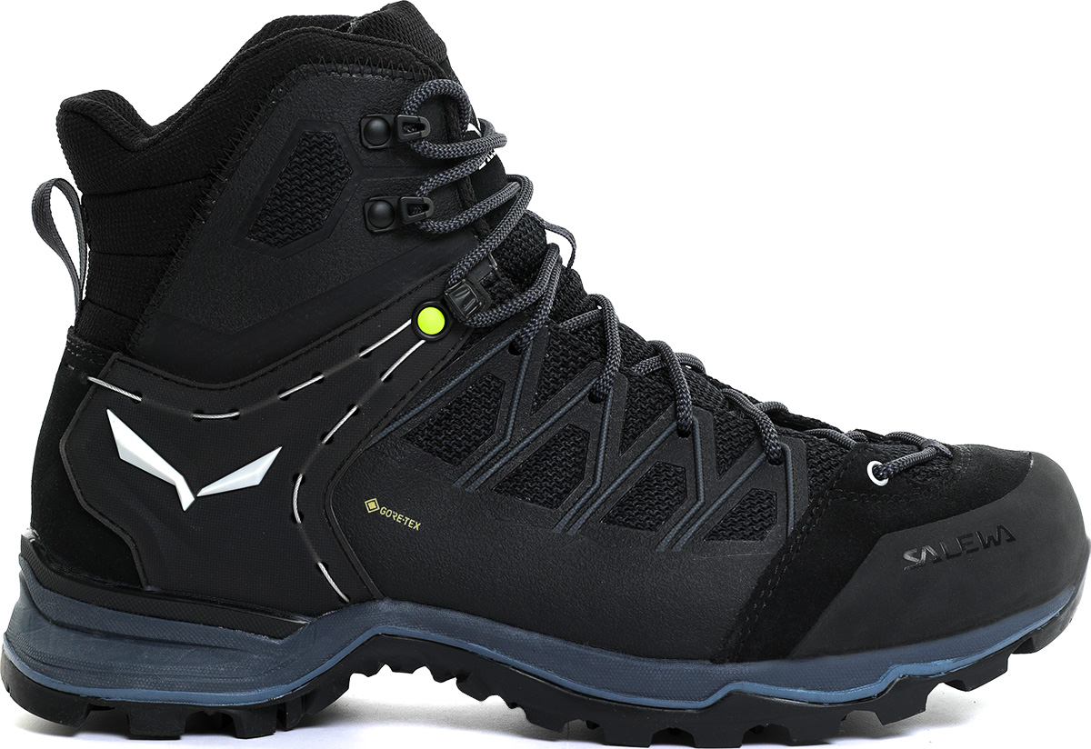 salewa boots 11