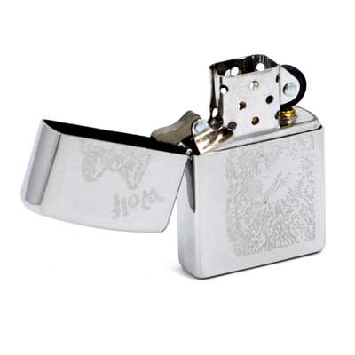 Зажигалка Zippo Wolf Brushed Chrome серебристая-матовая