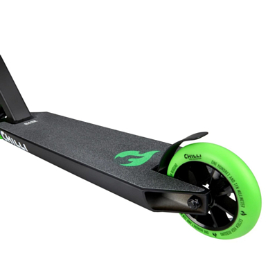 Самокат трюковой Chilli Pro Scooter Base Black/Green