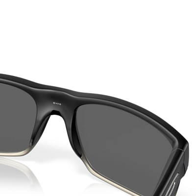 Очки солнцезащитные Oakley Two Face Machinist Matte Black/Chrome Iridium