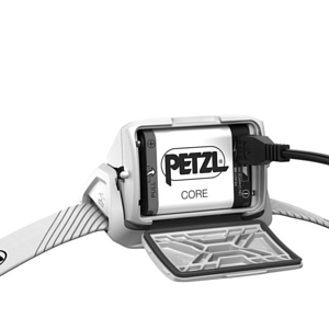 Фонарь налобный PETZL Actik Core Blue