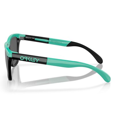 Очки солнцезащитные Oakley Frogskins Range Celeste/Prizm Black