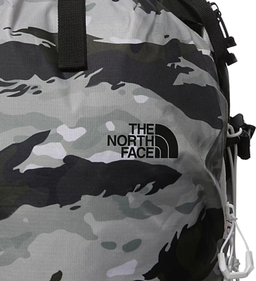 Рюкзак The North Face Snomad 34 Rocko Green Multi Camo Print/Rosin Green