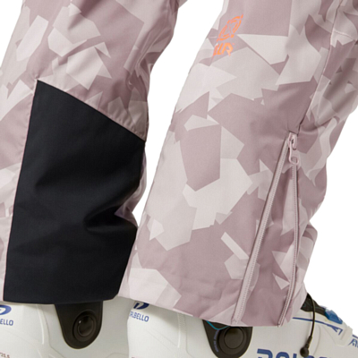 Полукомбинезон горнолыжный HELLY HANSEN W Powderqueen Bib Pant Dusty Syrin Winter Camo